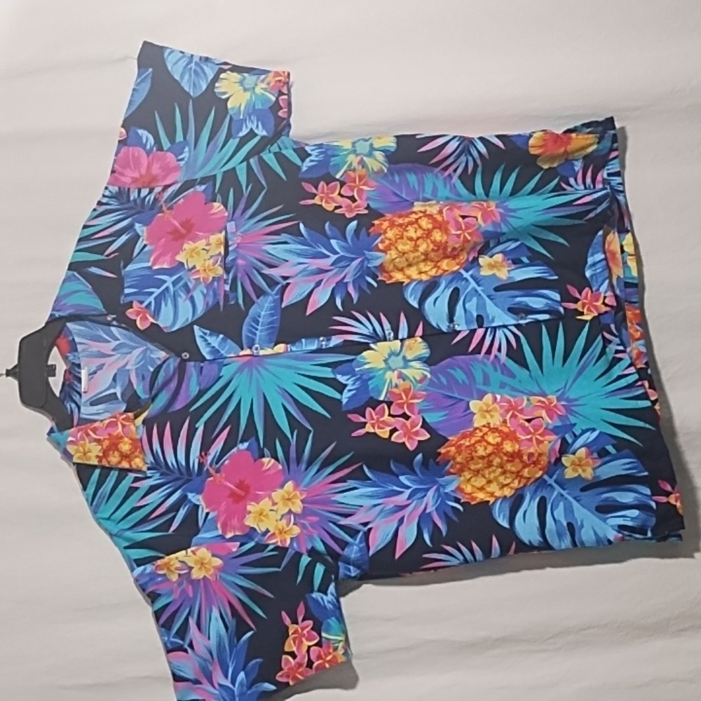King Kameha Men's Hawaiian floral shirt size 3x Button Down Tropical Floral